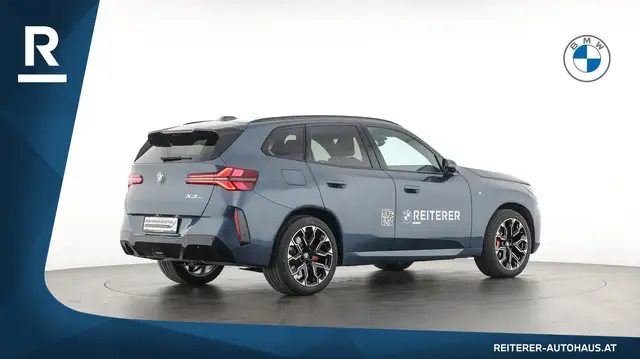 BMW X3 view 6