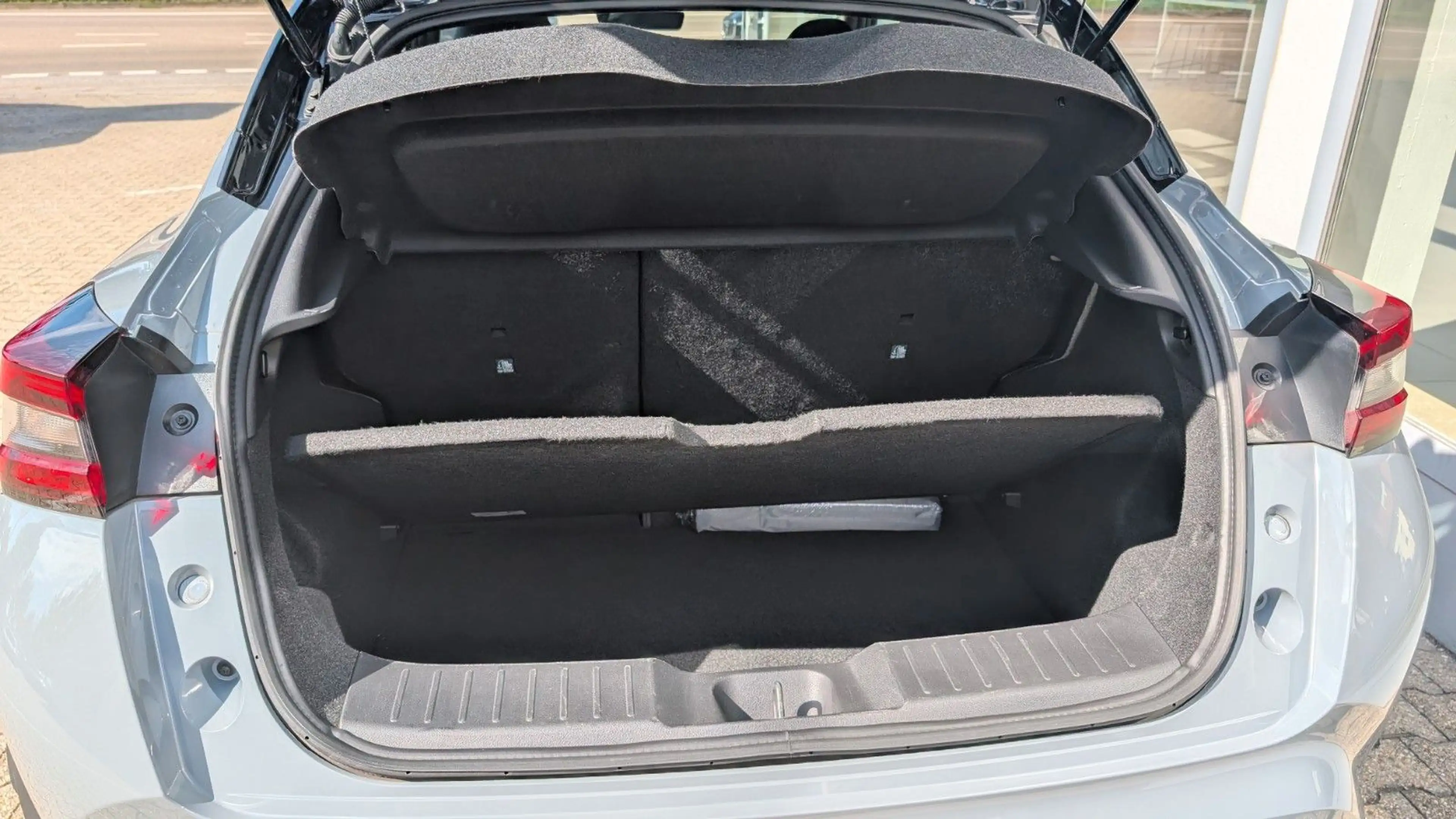 Nissan Juke 1.0 Schaltgetriebe - N-Connecta — photo 14