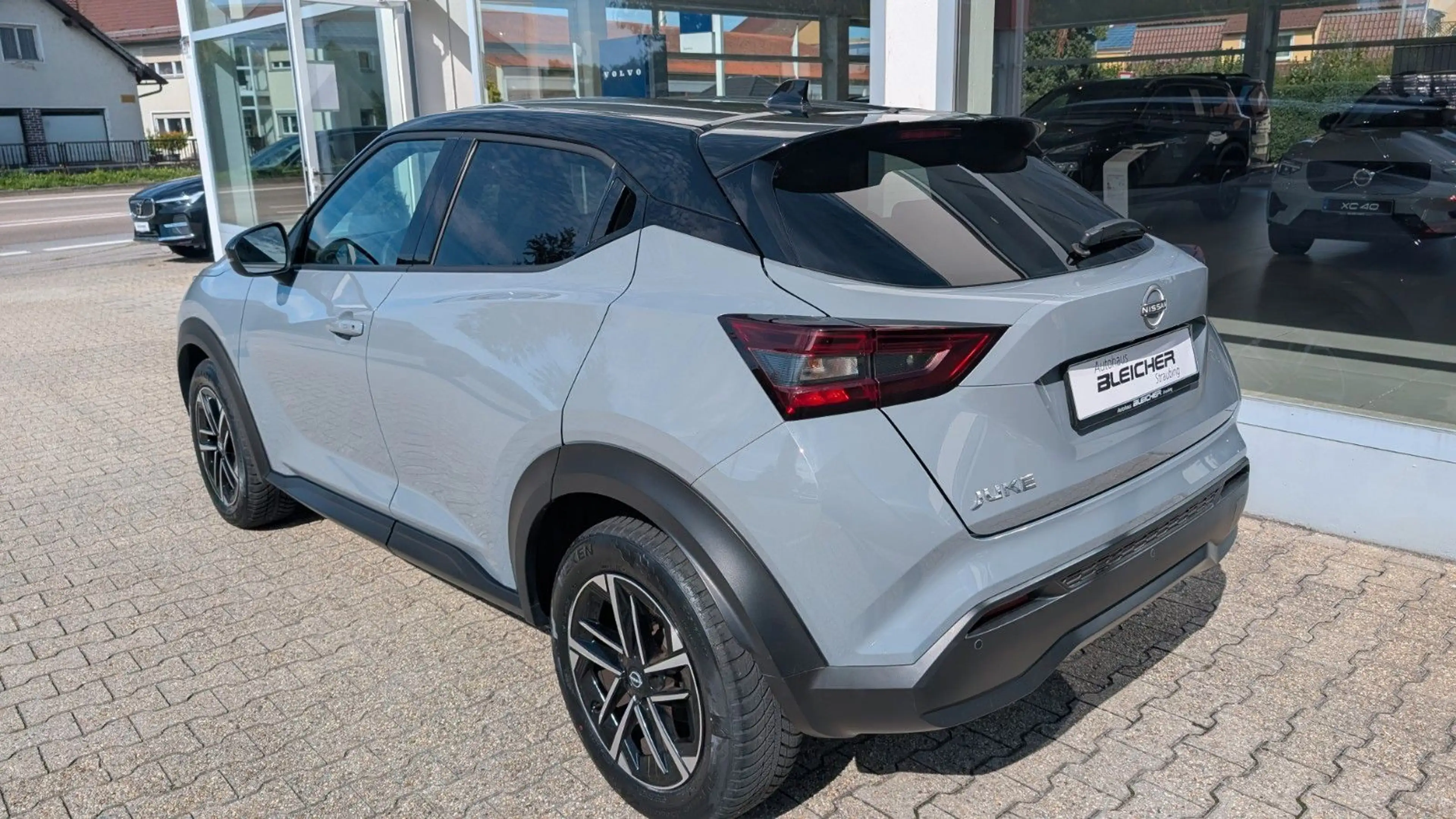 Nissan Juke 1.0 Schaltgetriebe - N-Connecta — photo 9