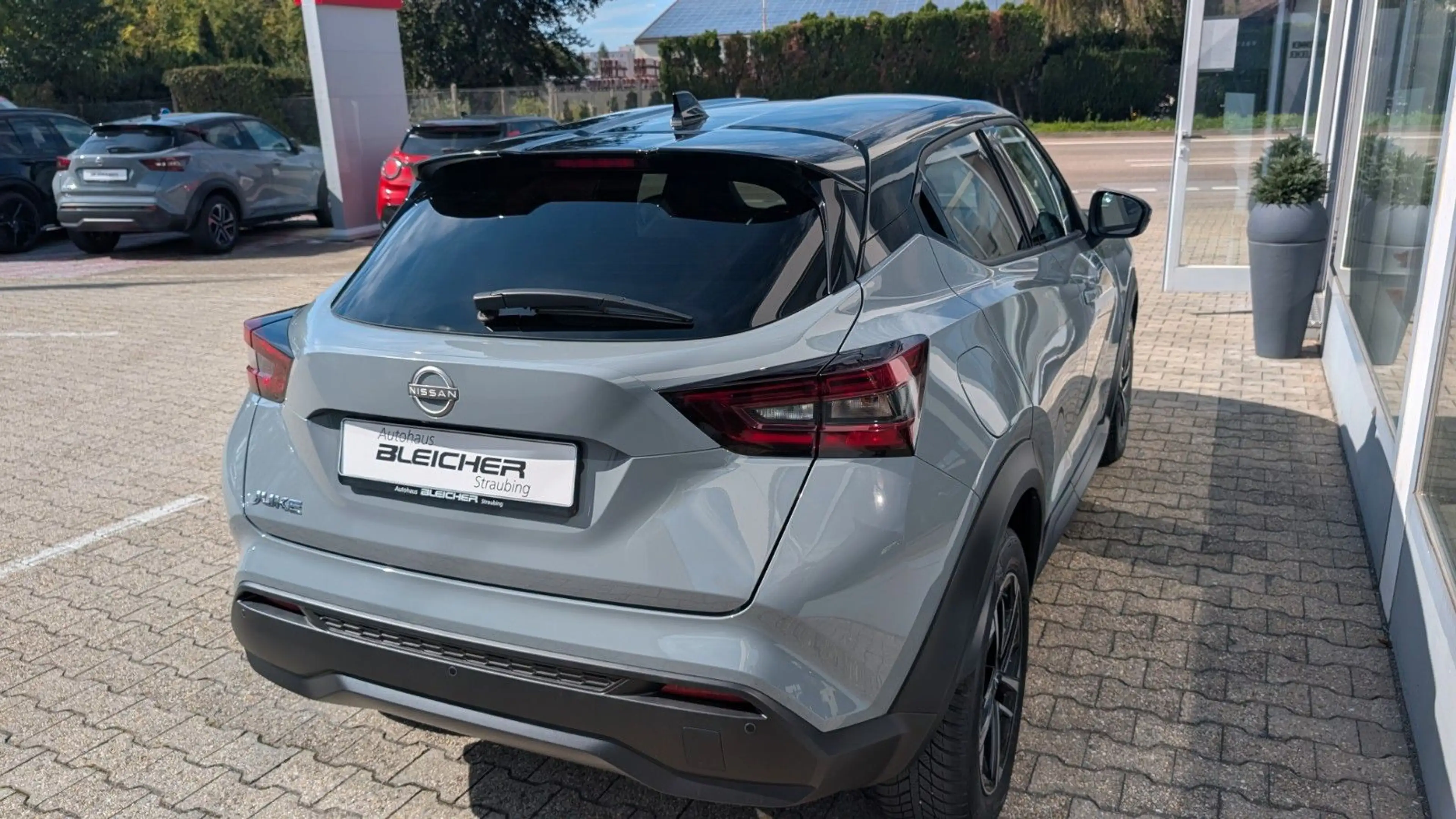 Nissan Juke 1.0 Schaltgetriebe - N-Connecta — photo 11