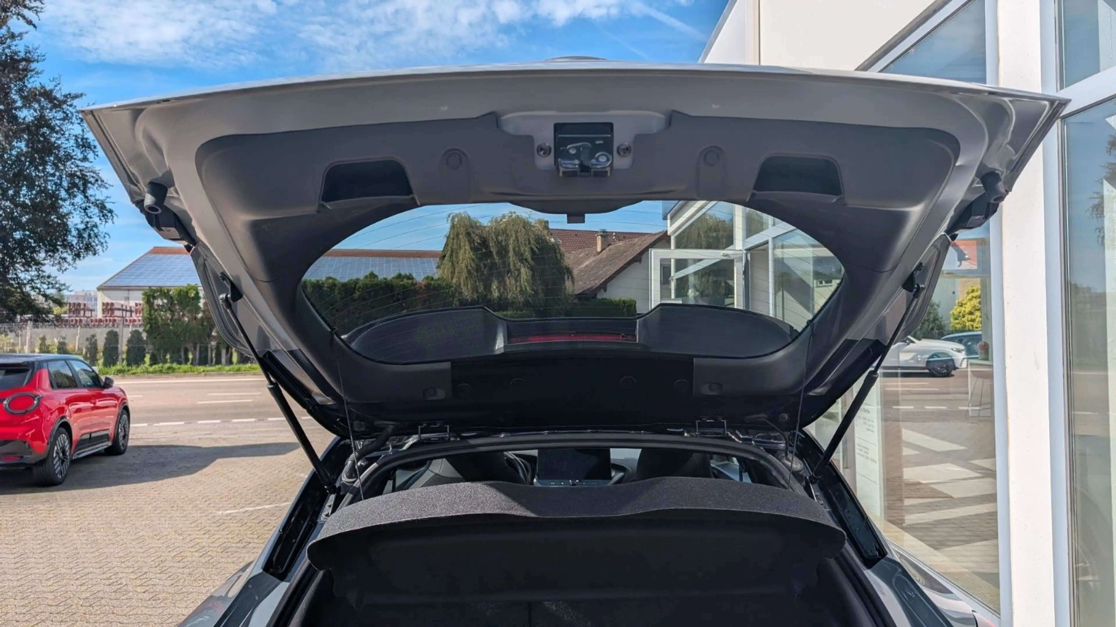 Nissan Juke 1.0 Schaltgetriebe - N-Connecta — photo 13