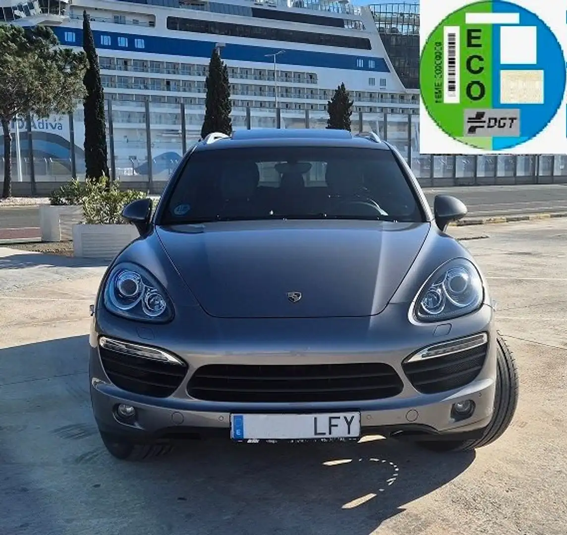 Porsche Cayenne Cayenne S GLP EXCLUSIVE Срібний - 2