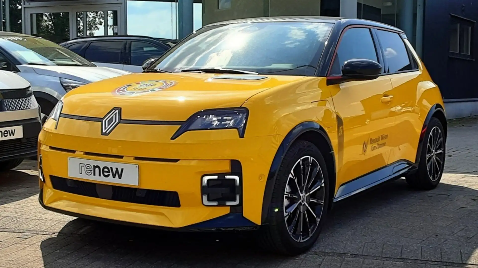 Renault R 5 Iconic Cinq 52 kWh Jaune - 1