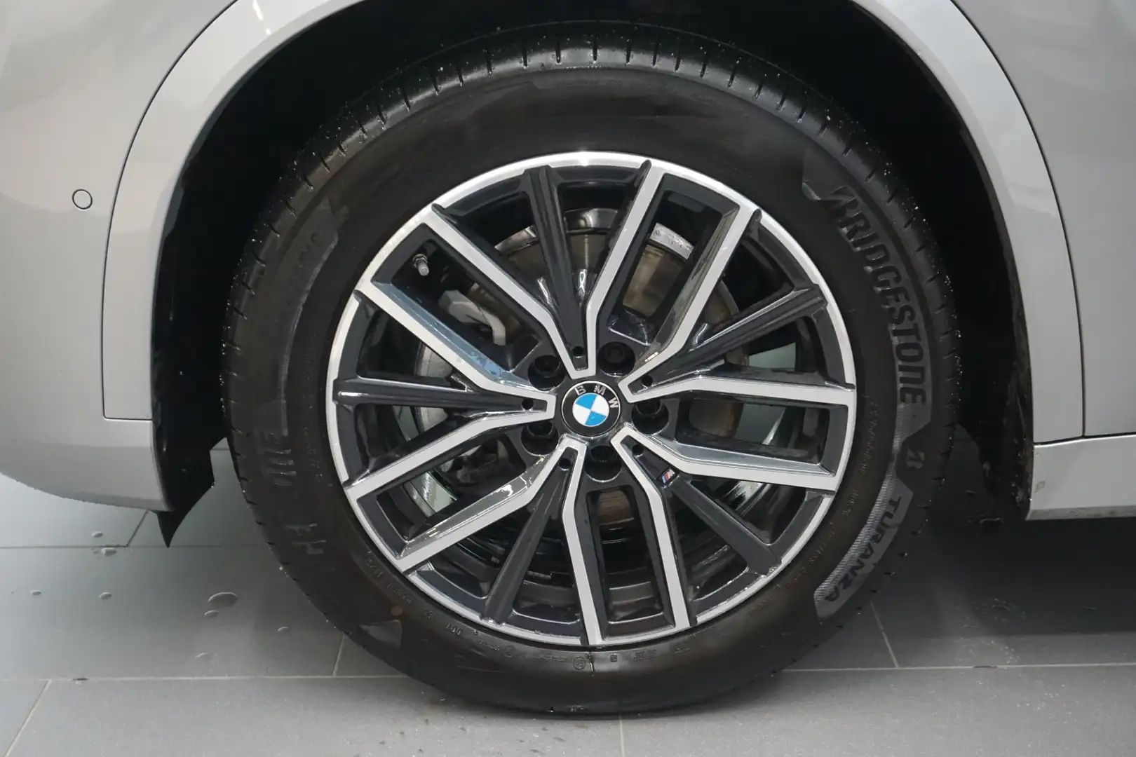 BMW X1 sDrive20d Silber - 2