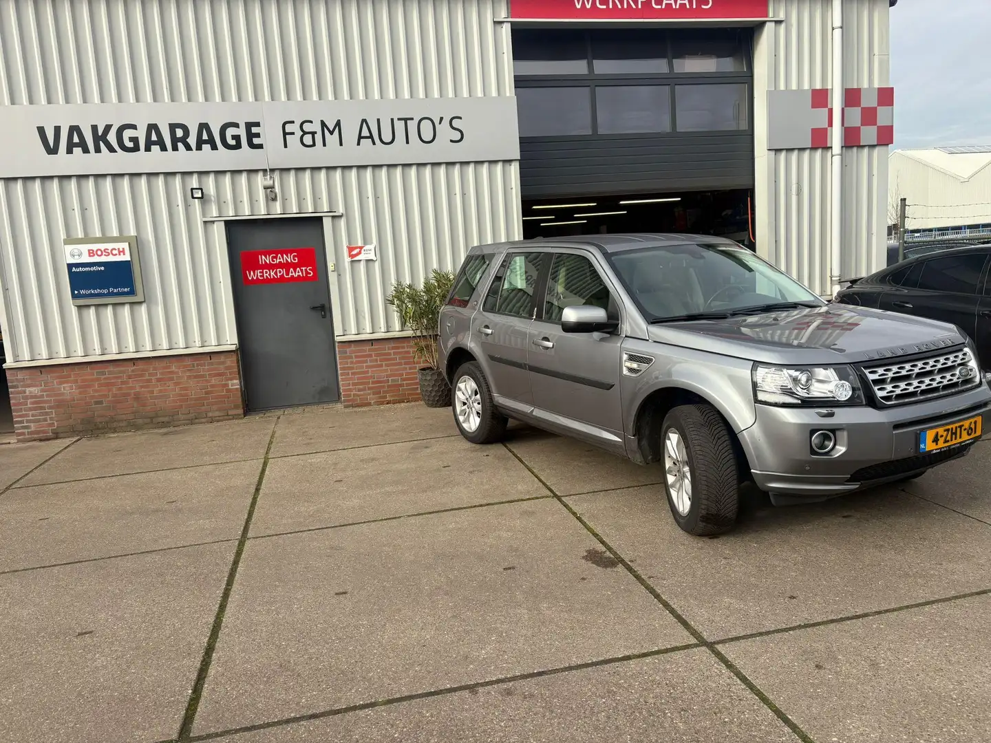 Land Rover Freelander 2.2 TD4 SE Gris - 2