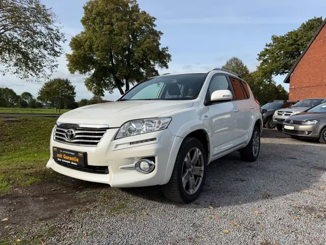 Toyota Autres RAV4 Executive*Automatik*4WD*AHK*Leder*