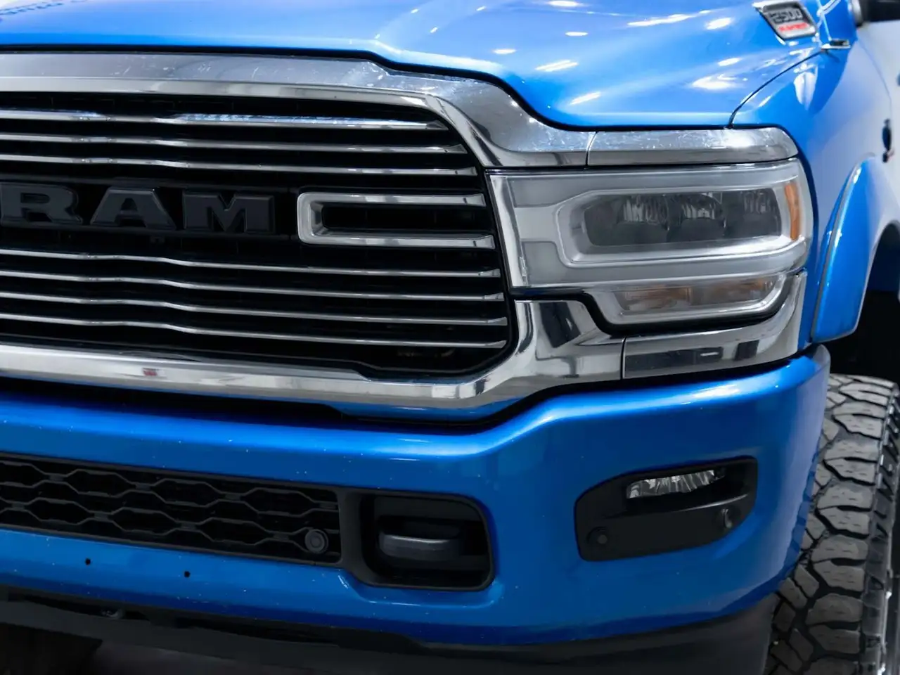 RAM 2500 снимка RAM 2500