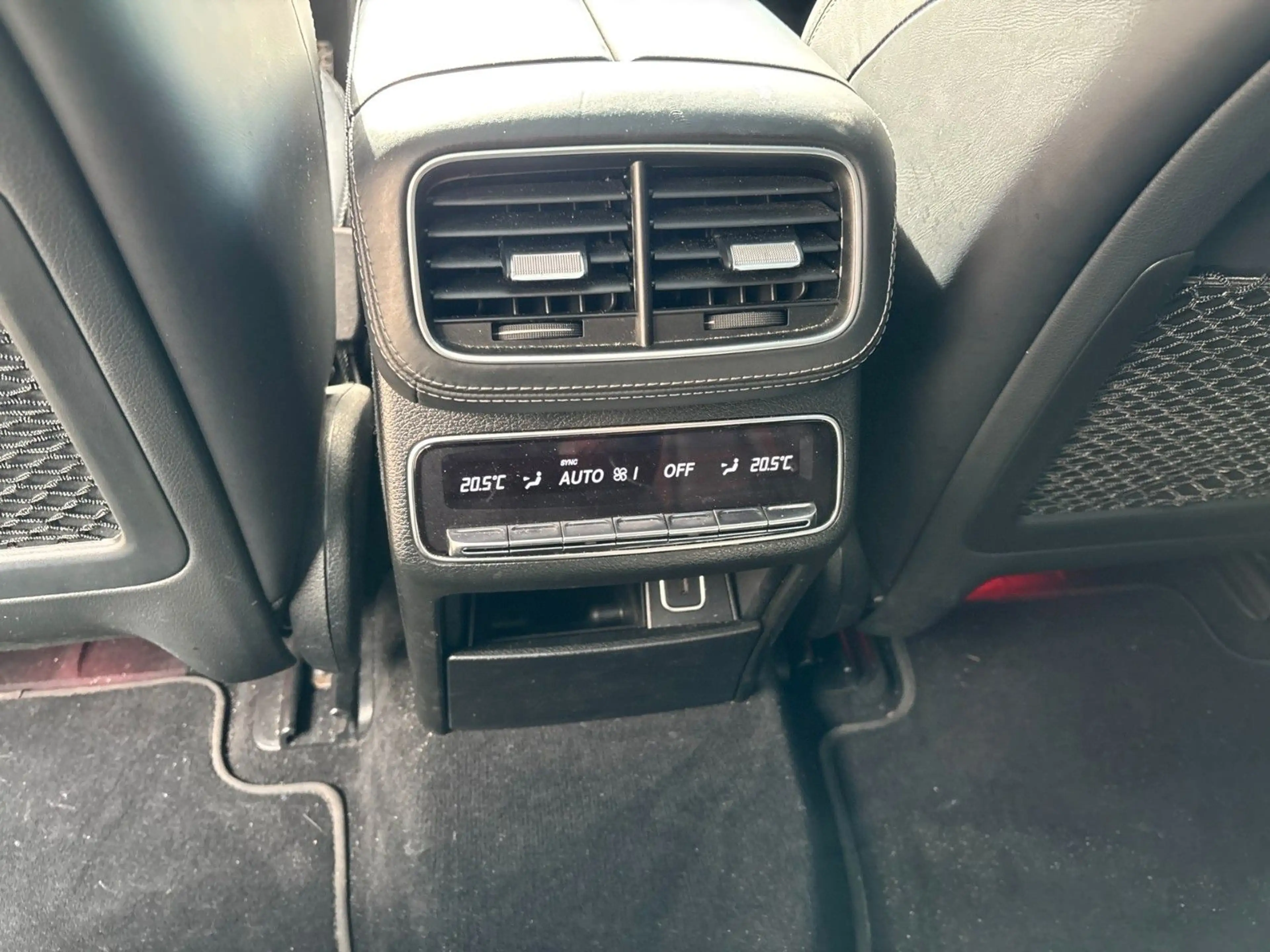Mercedes-Benz GLE 53 AMG GLE53 4M AMG PANO HUD MULTIBEAM AHK 360° ACC 22" — photo 9
