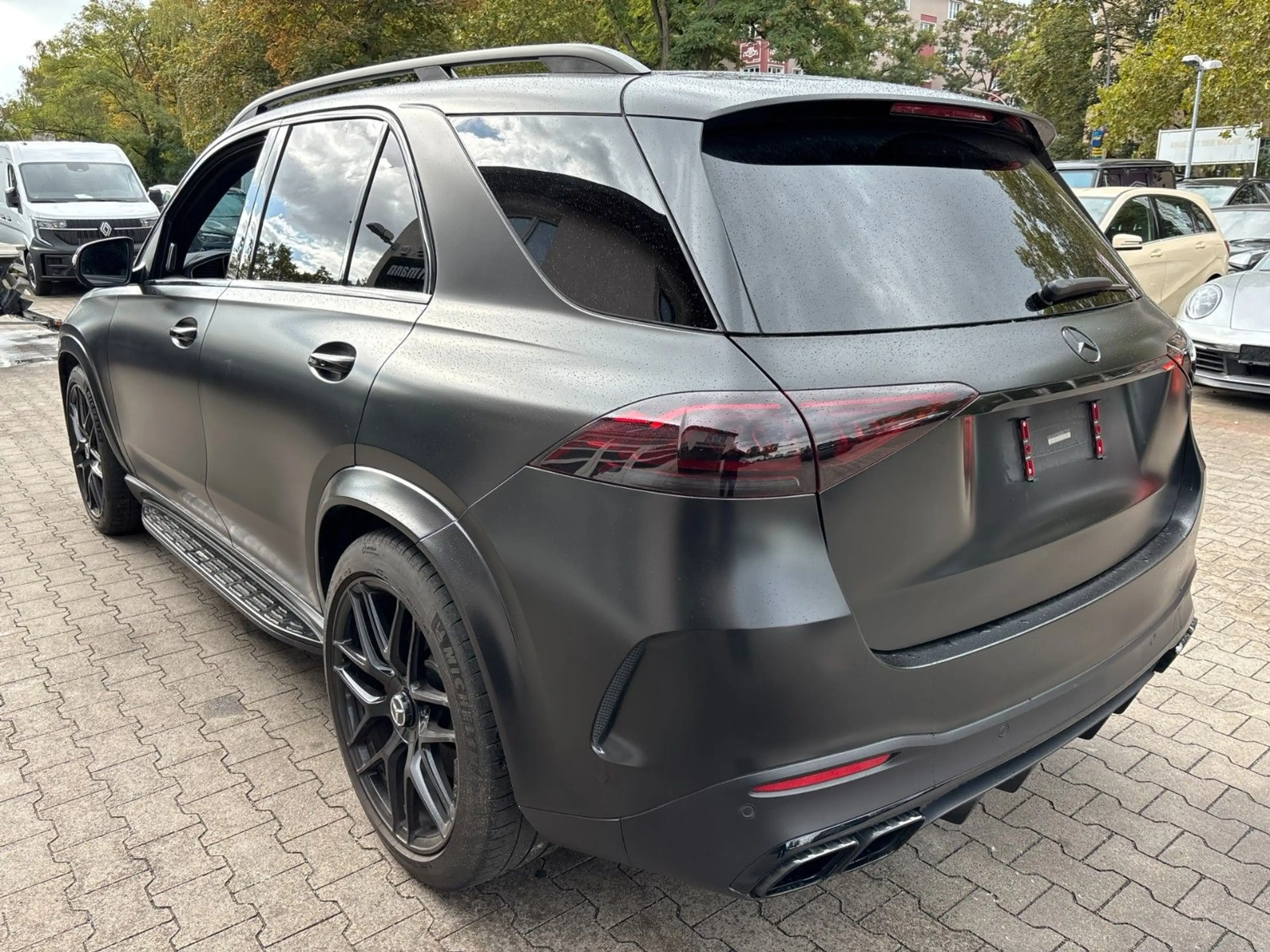 Mercedes-Benz GLE 53 AMG GLE53 4M AMG PANO HUD MULTIBEAM AHK 360° ACC 22" — photo 4