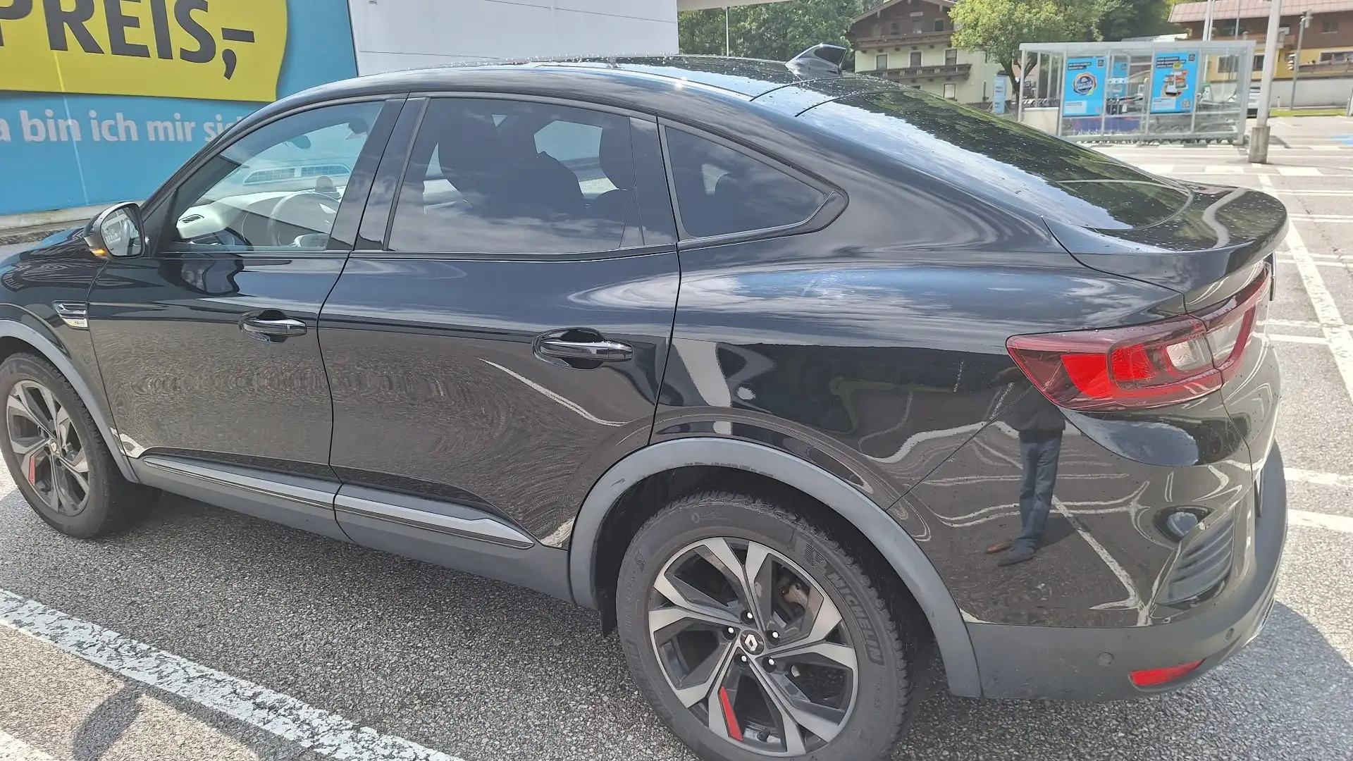 Renault Arkana E-TECH/MEGANE CONQUEST E-TECH - 1