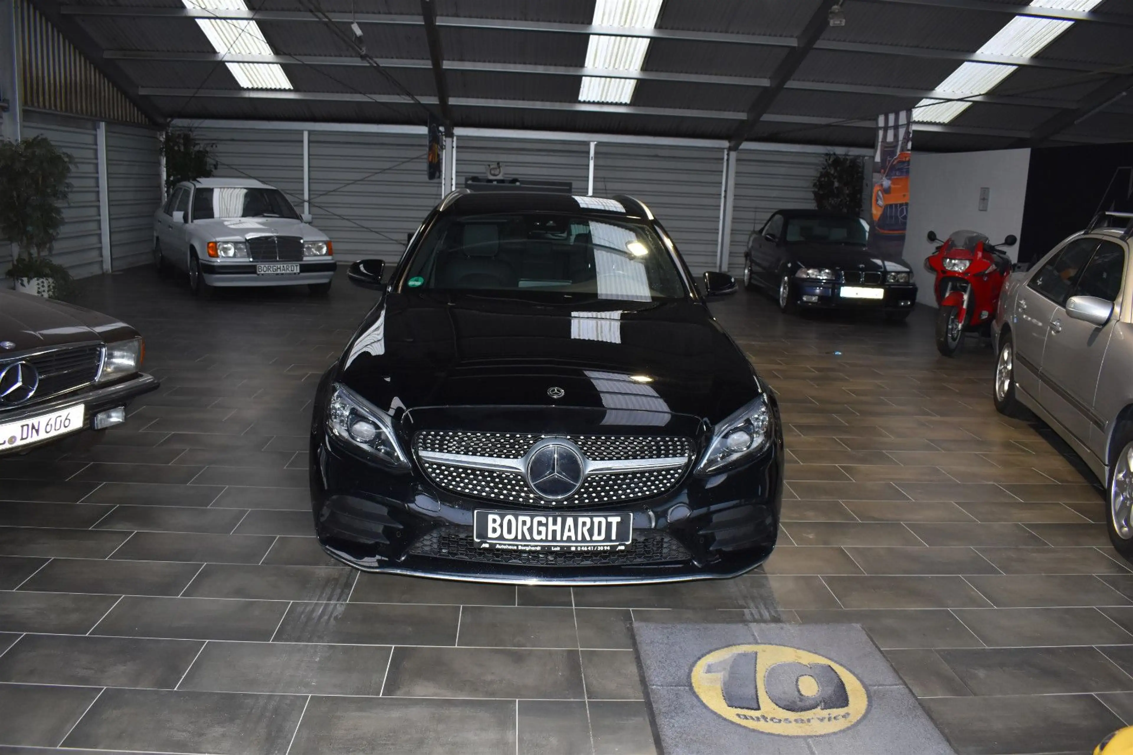 Mercedes-Benz C 220 d T AMG AUTOMATIK