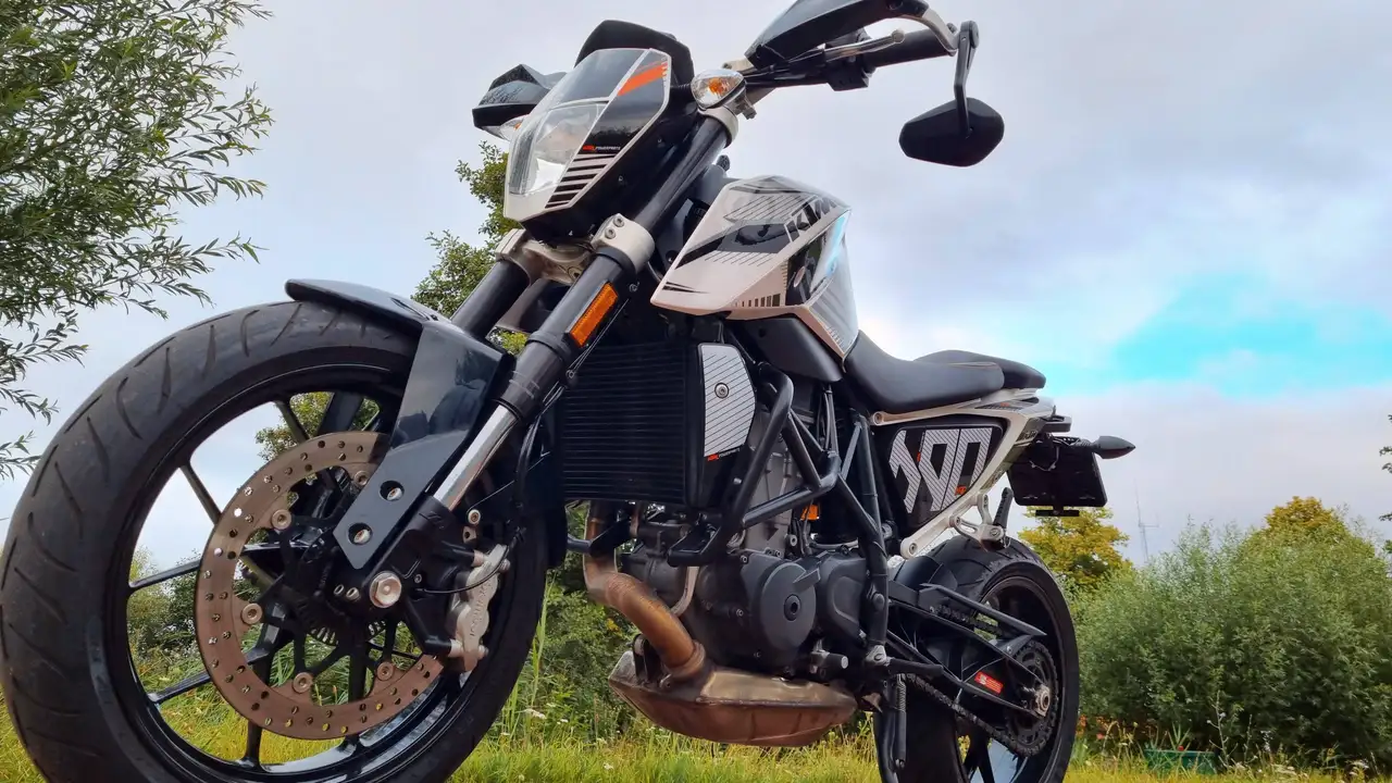 KTM 690 Duke