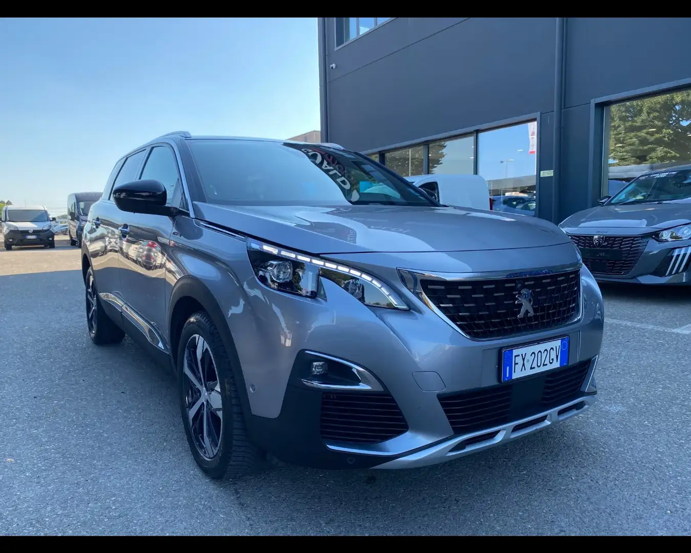 Peugeot 5008 1.5 bluehdi GT Line s&s 130cv 7p.ti Gris - 1