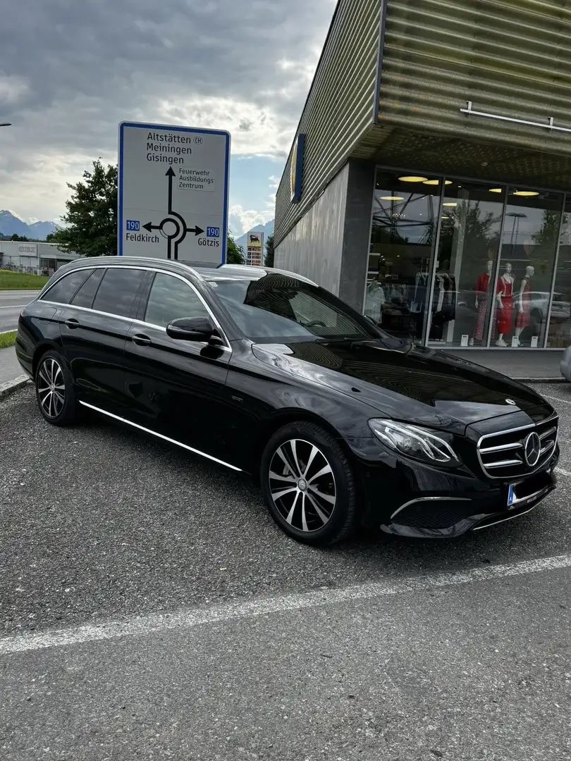 Mercedes-Benz E 300 de T Avantgarde Aut. - 1