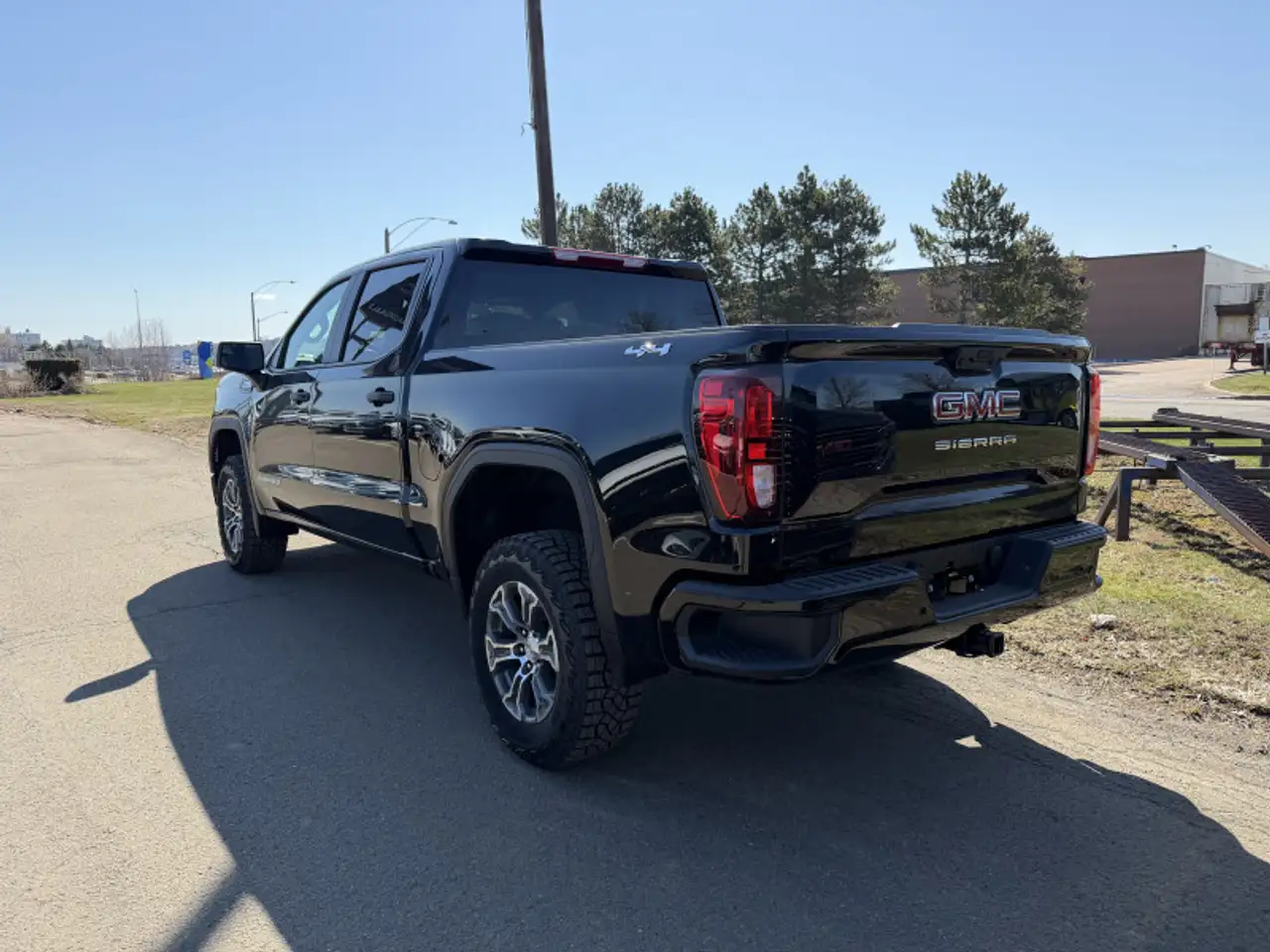 GMC Sierra 1500 снимка GMC Sierra 1500