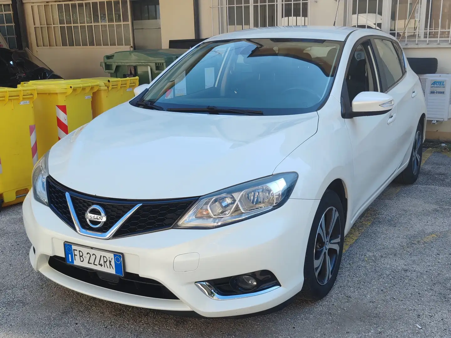 Nissan Pulsar Pulsar 1.5 dci Acenta 110cv Fehér - 1