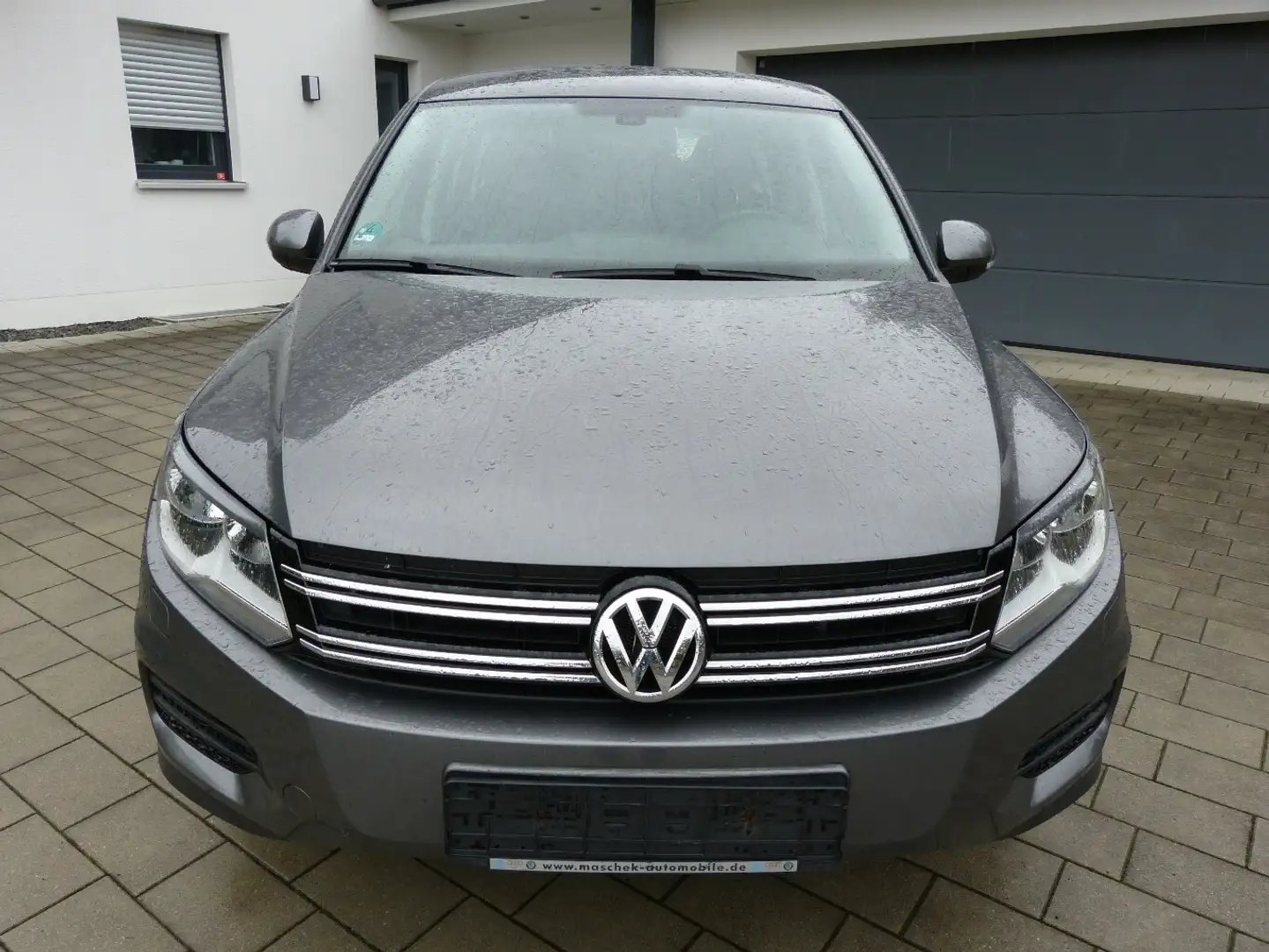 Volkswagen Tiguan Track & Field 4Motion 2.0 TDI [AHK] Gris - 2