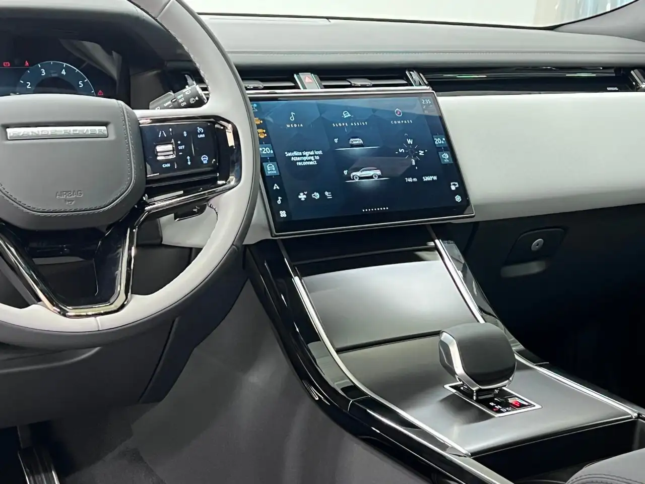 Land Rover Range Rover Velar снимка Land Rover Range Rover Velar