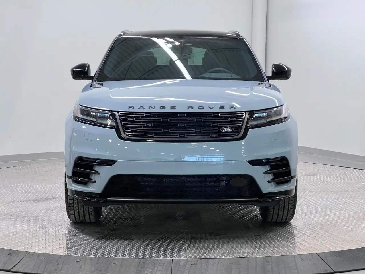 Land Rover Range Rover Velar снимка Land Rover Range Rover Velar