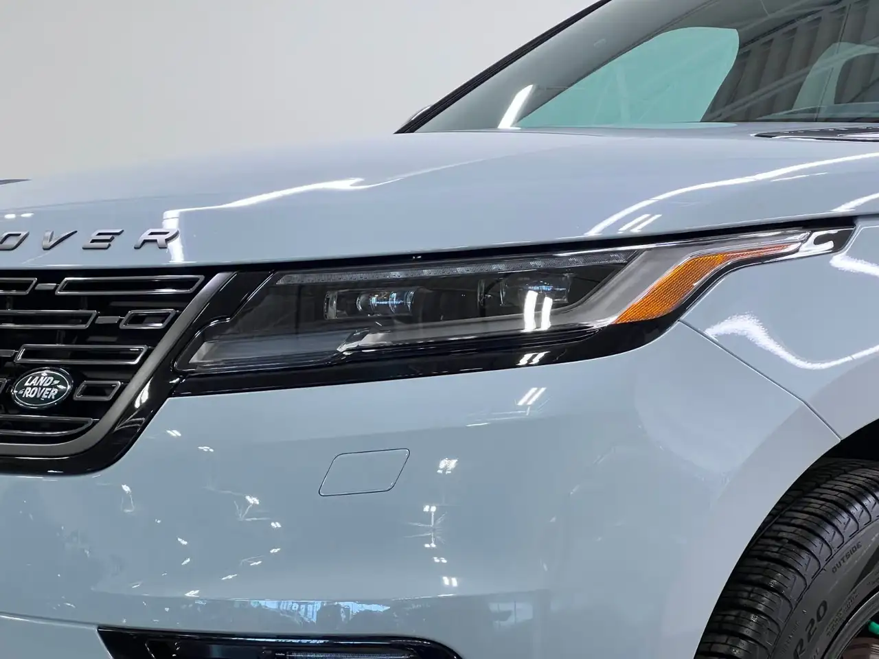 Land Rover Range Rover Velar снимка Land Rover Range Rover Velar