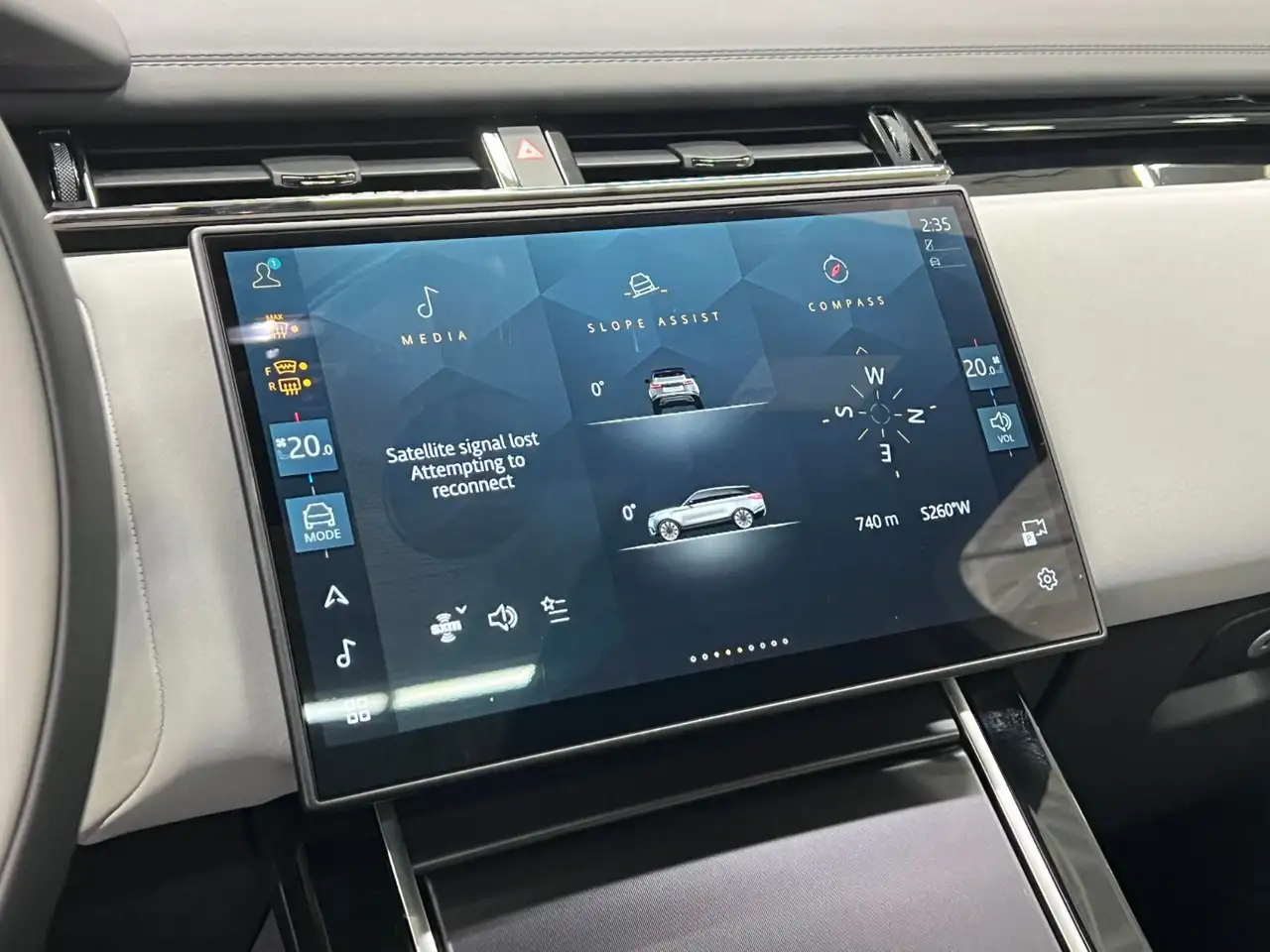 Land Rover Range Rover Velar снимка Land Rover Range Rover Velar