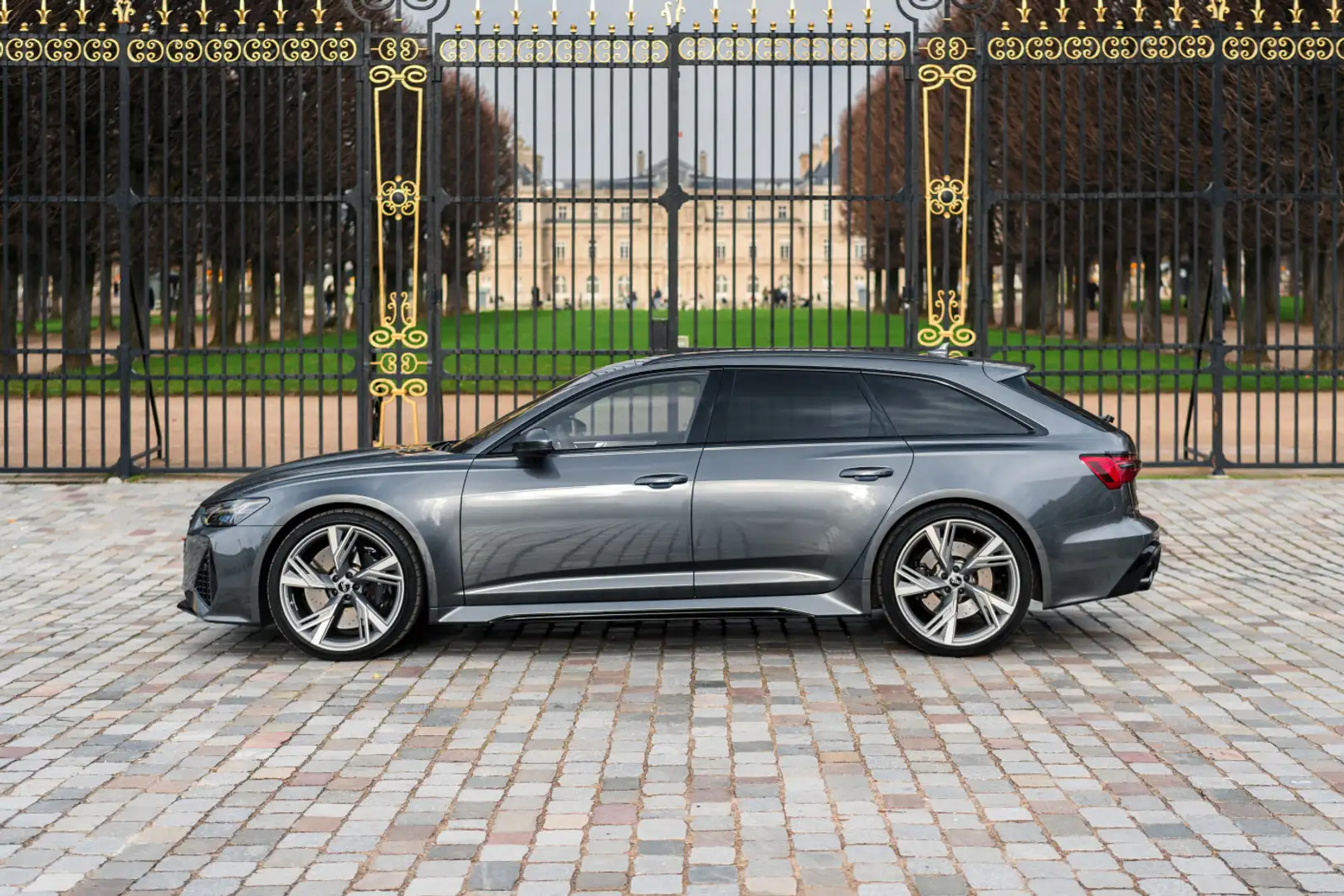 Audi RS6 Avant Performance V8 4.0 TFSI 605 Quattro Tiptroni - 2