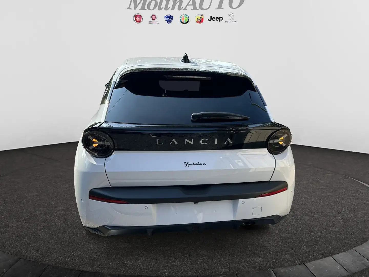 Lancia Y Ibrido 110cv HF Line e-DCT PRONTA CONSEGNA SENZA VINCOLO DI FINANZIAMENTO Weiß - 2