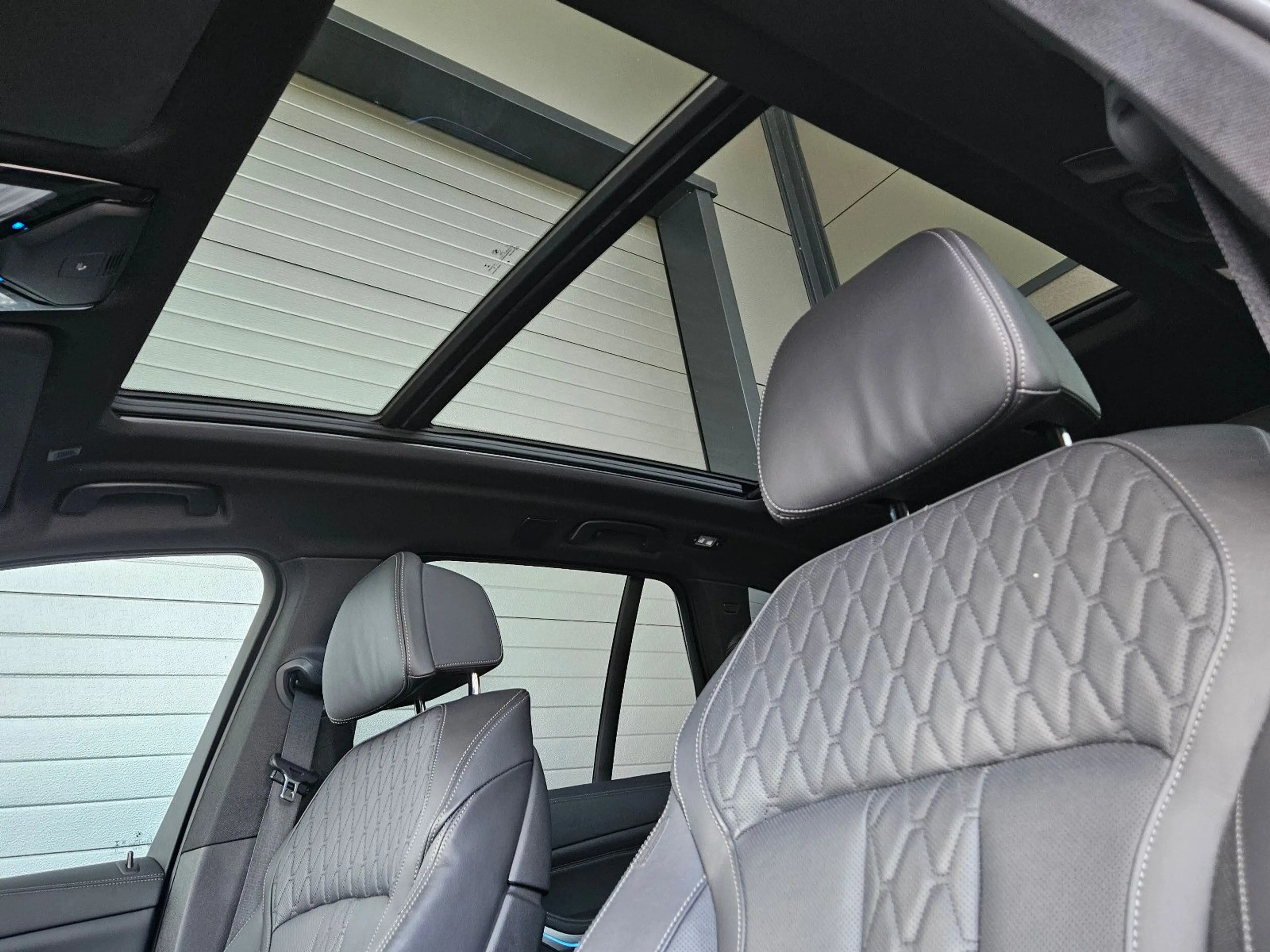 BMW X5 xDrive45e M Sport Merino Integral Top Zustand — photo 13