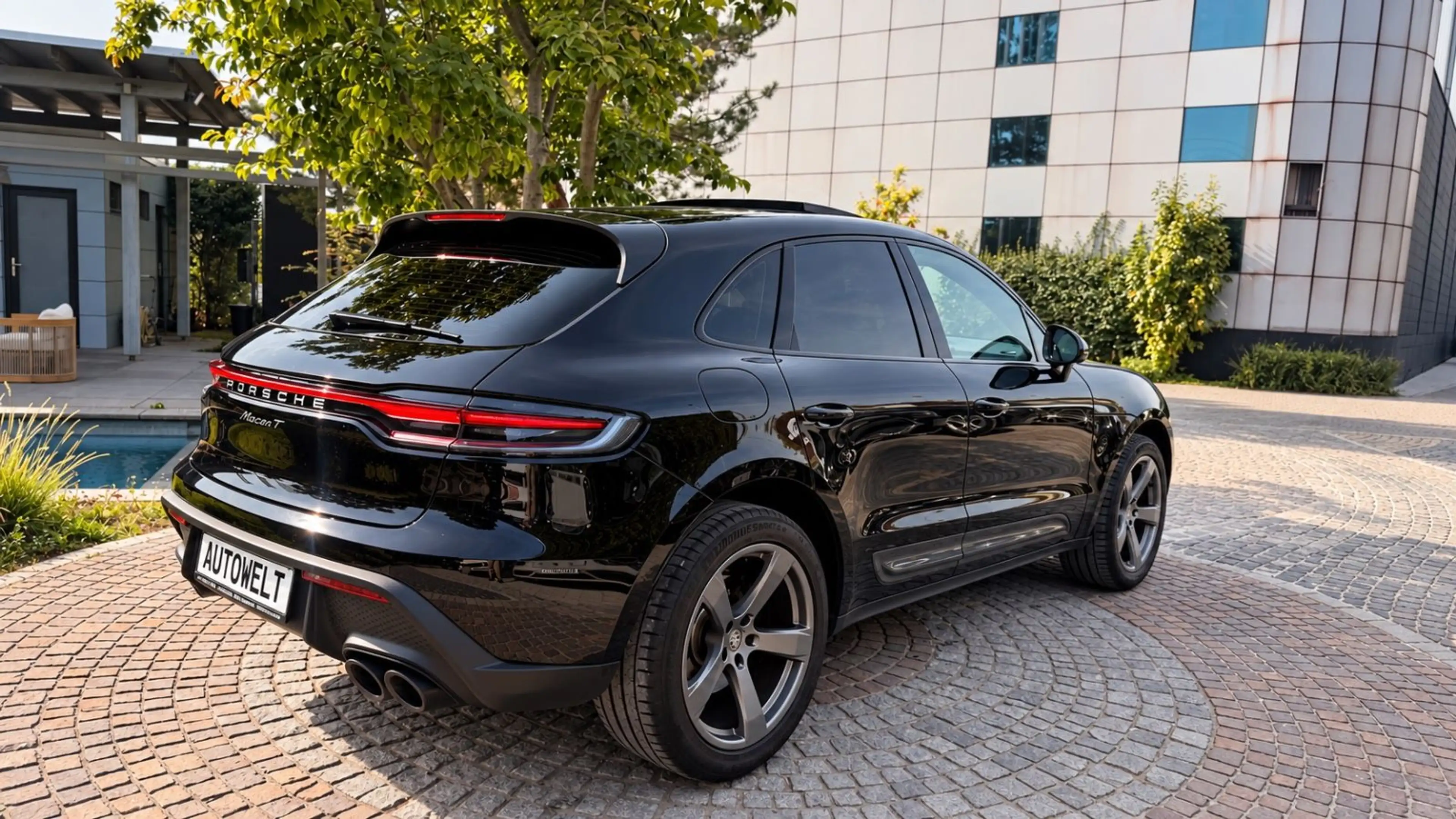Porsche Macan T 1.Hand,Panorama,360°Kamera,LED,SHZ vo+hi — photo 5