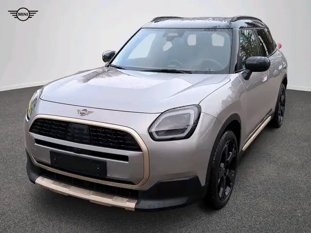 MINI Countryman D Favoured Trim