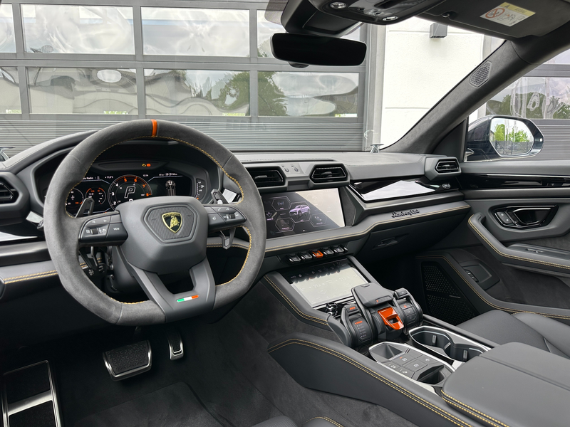 Lamborghini Urus Urus SE *CARBON*B&O*STYLE*PANO*23"*FULL — photo 9