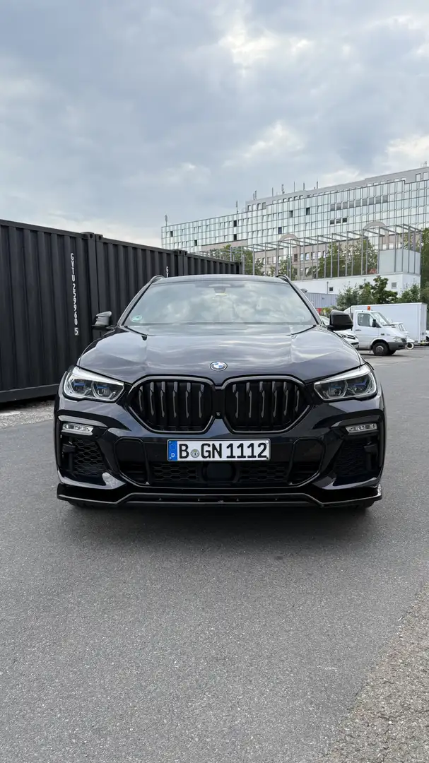 BMW X6 M M50d B&W Sound 21‘ Headup Sitzbelüftung Klima Negro - 2