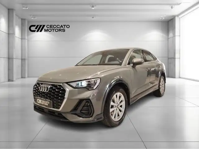 Audi Q3 Sportback 35 2.0 tdi Business Plus