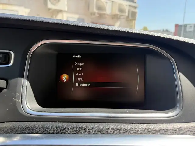 Volvo V40 view 20