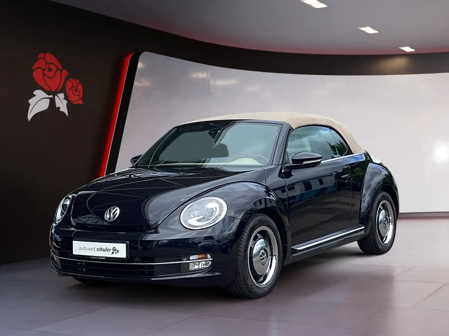 Volkswagen Beetle Cabrio 1.4 TSI DSG Design Xenon Navi Zwart - 2