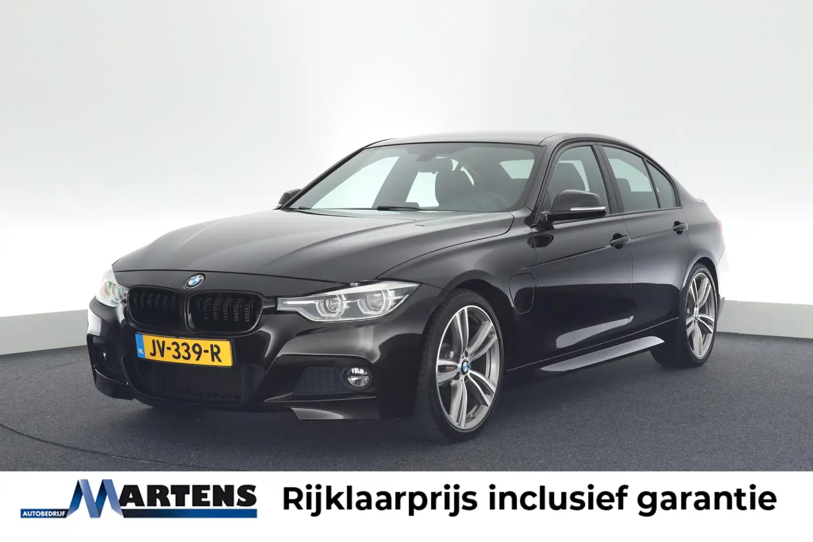 BMW 330 3-serie 330e 252pk Automaat M-Pakket Navigatie Cru Zwart - 1