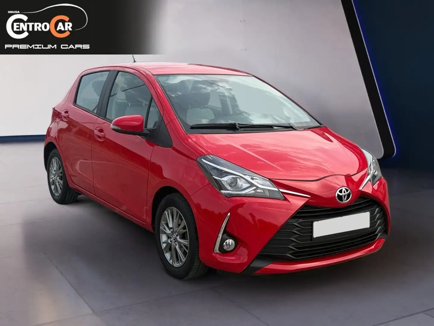 Toyota Yaris 1.0 Active Tech Rojo - 2