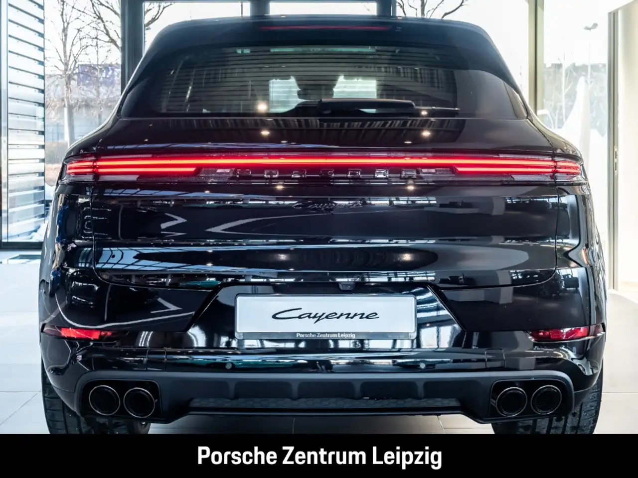 Porsche Cayenne E-Hybrid Black Edition Sitzbelüftung HUD AHK 5