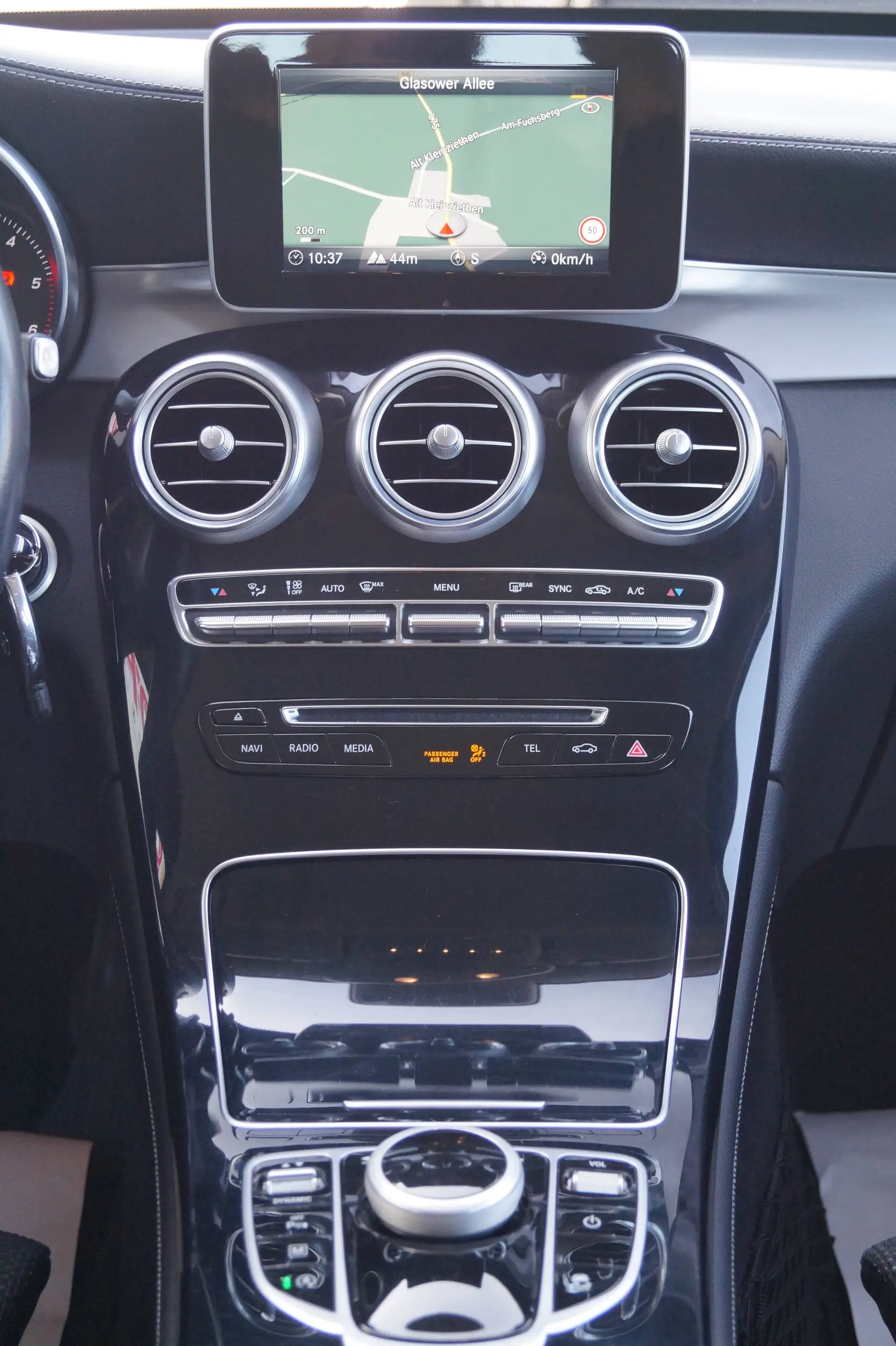 Mercedes-Benz GLC 220 GLC 220 d 4Matic LED*Kamera*AHK*TÜV:NEU* — photo 14