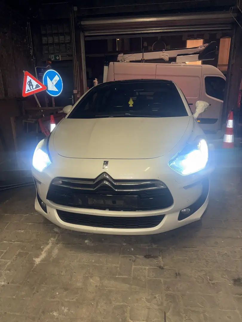 Citroen DS5 2.0 HDi Be Chic - 2