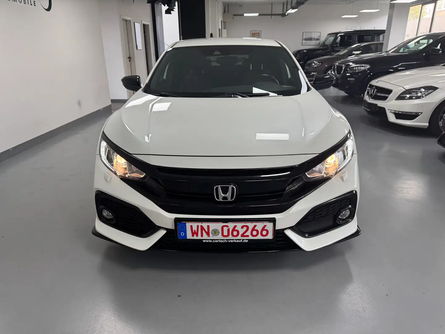 Honda Civic Leder Navi ACC Kamera Bremsen/Turbo/ZR NEU !! Weiß - 1