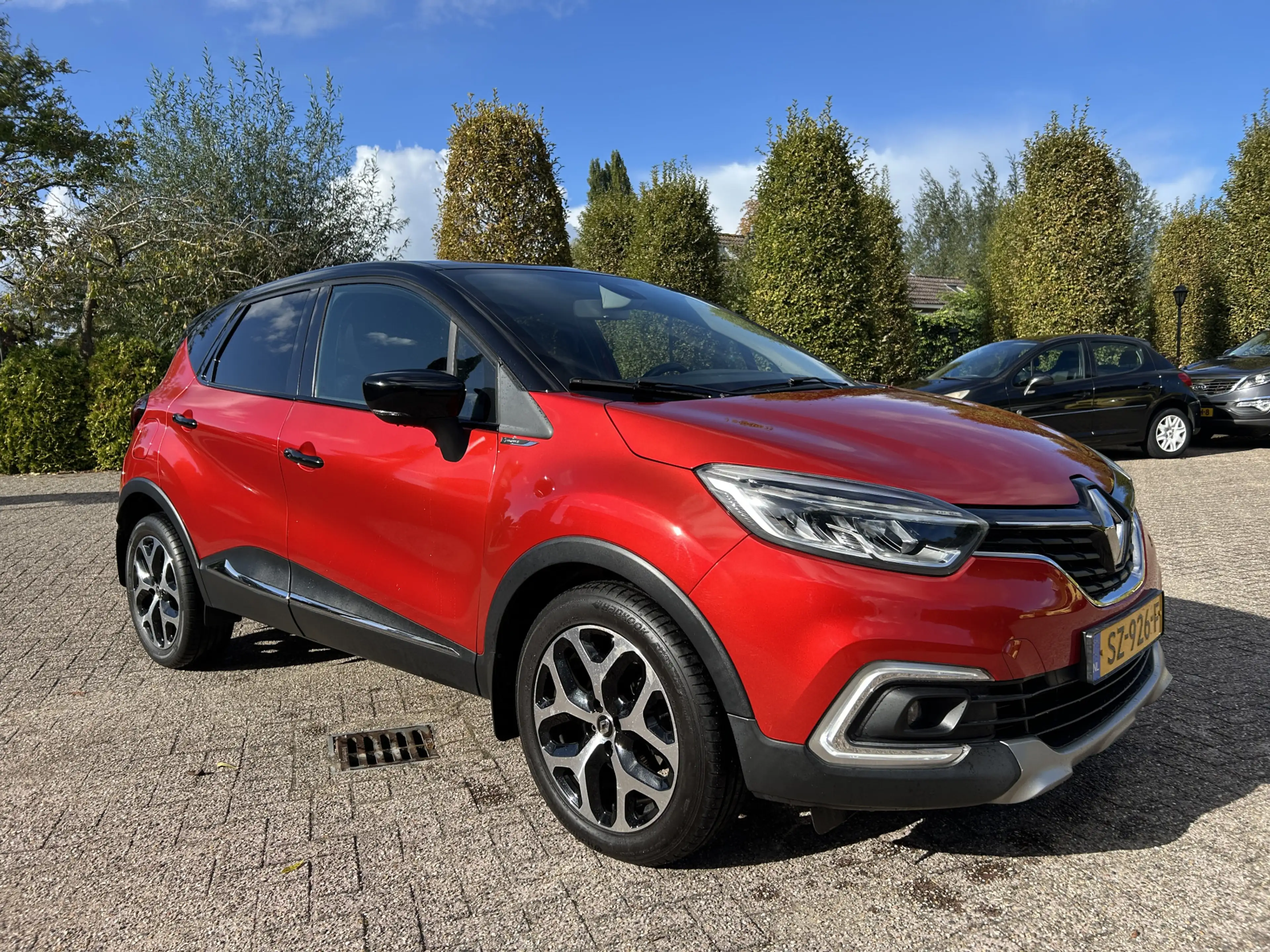 Renault Captur 1.2 TCe Intens — photo 7