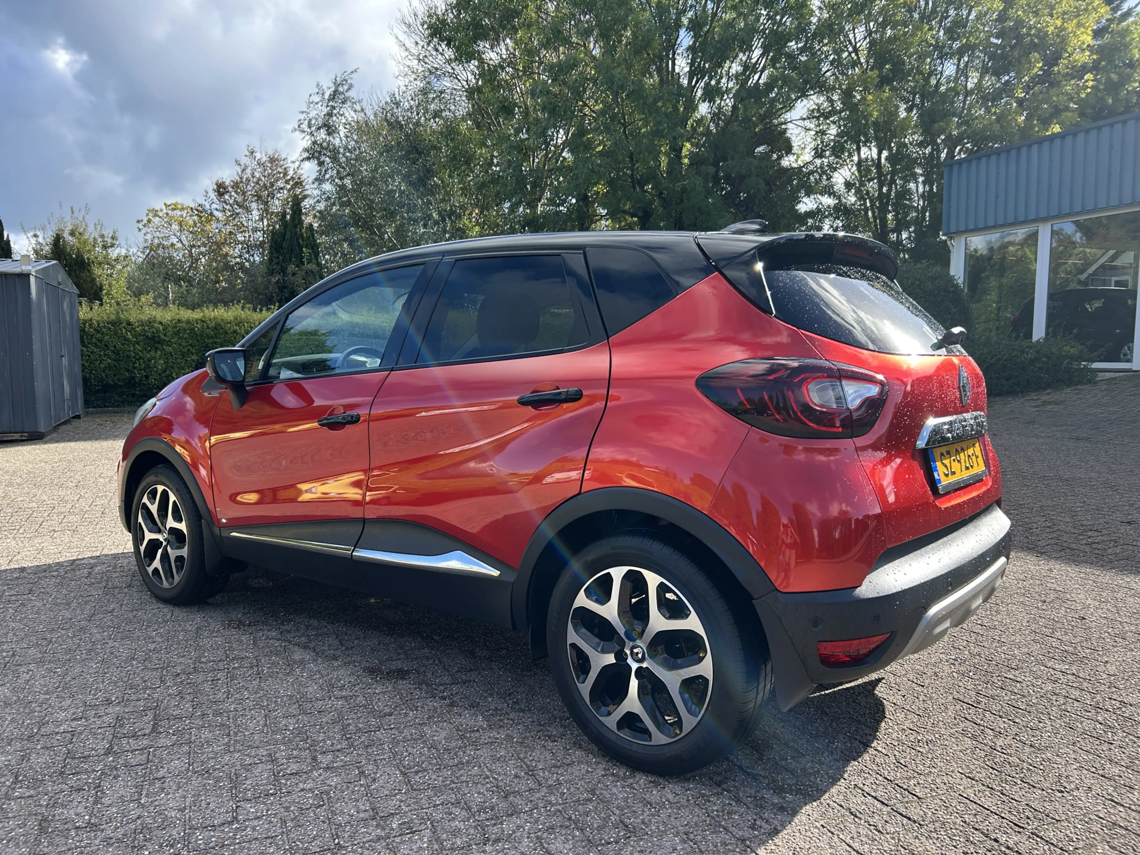 Renault Captur 1.2 TCe Intens — photo 3