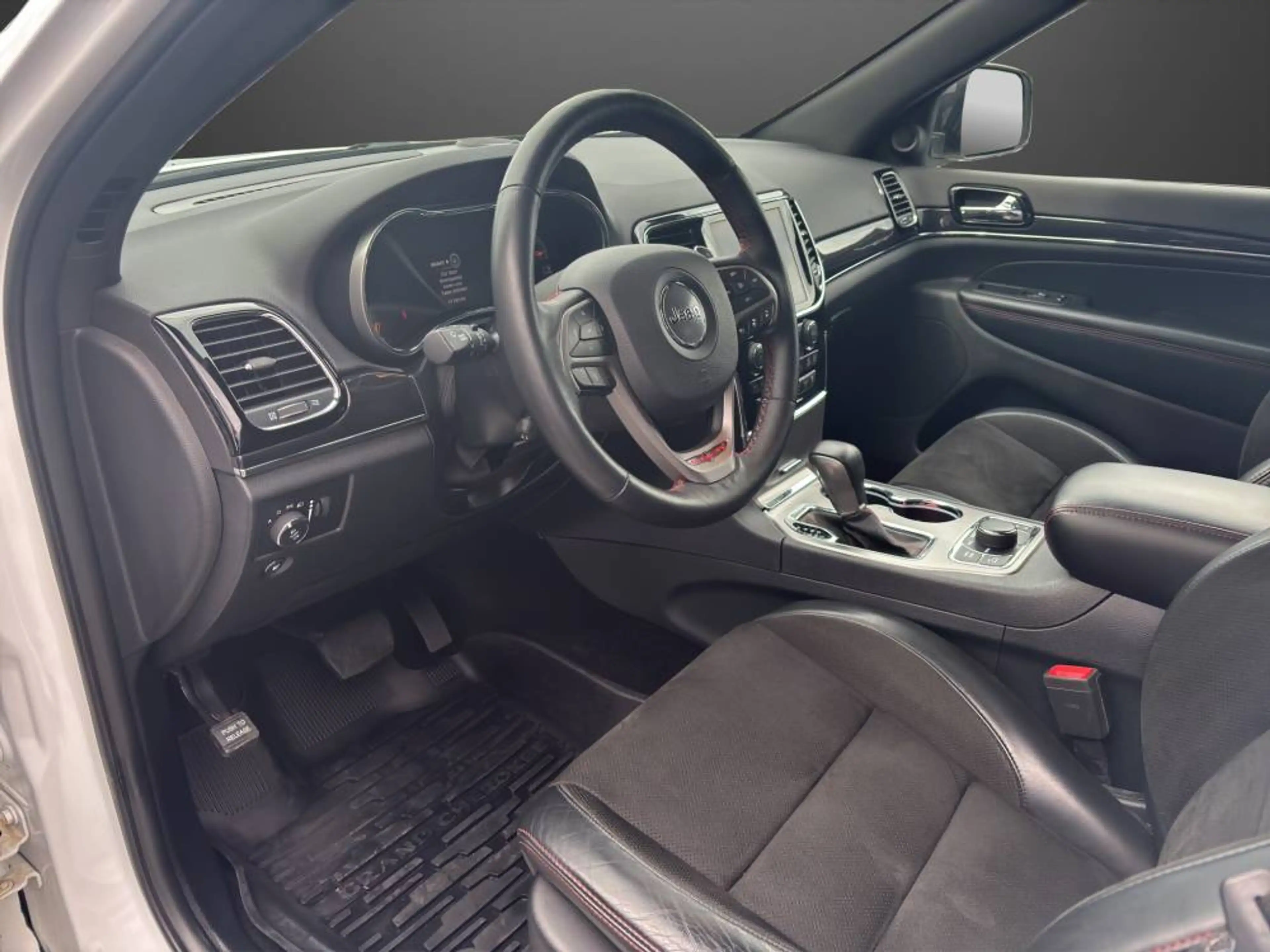 Jeep Grand Cherokee MY19 Trailhawk 3.0l V6 MultiJet 184 — photo 7