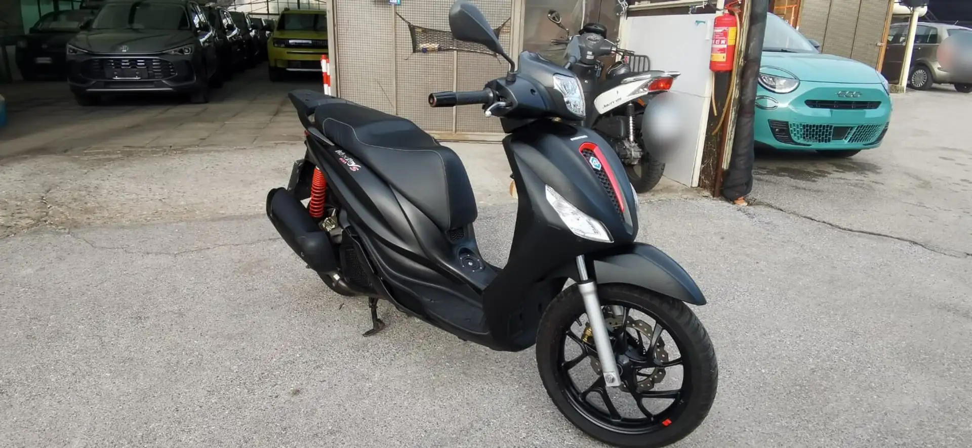 Piaggio Medley 150 - 2