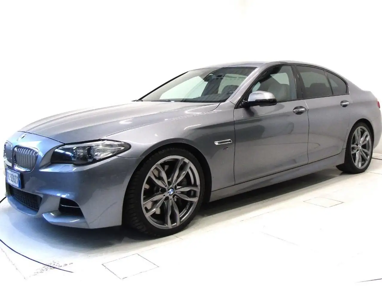 BMW 550