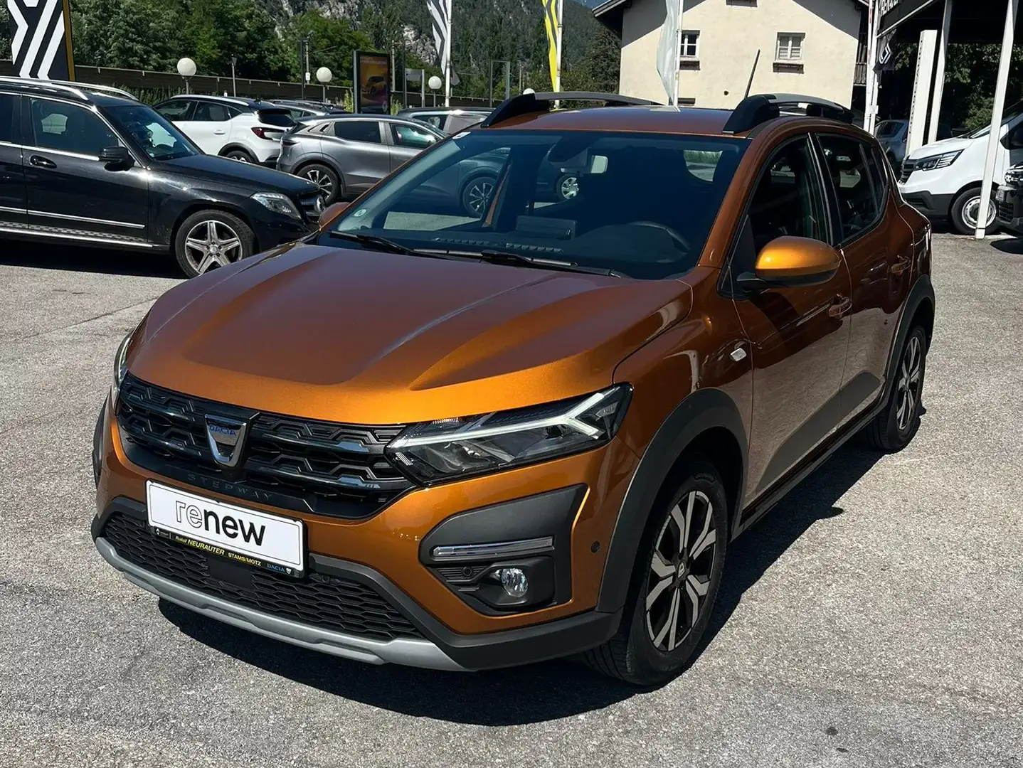 Dacia Sandero Stepway Comfort TCe 90 Orange - 1