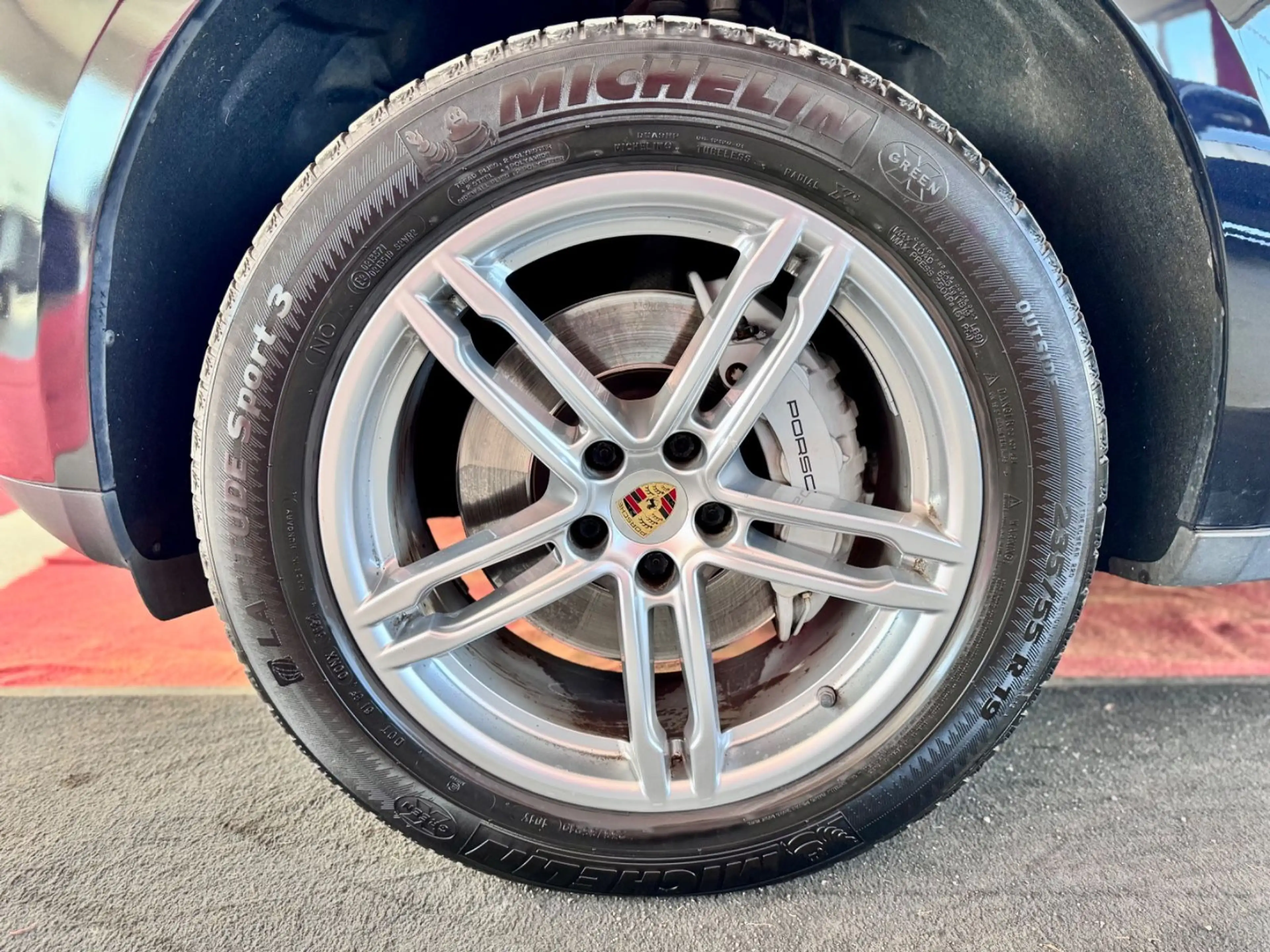 Porsche Macan S Diesel Pano Luft AHK Kamera Keyles Bose — photo 36