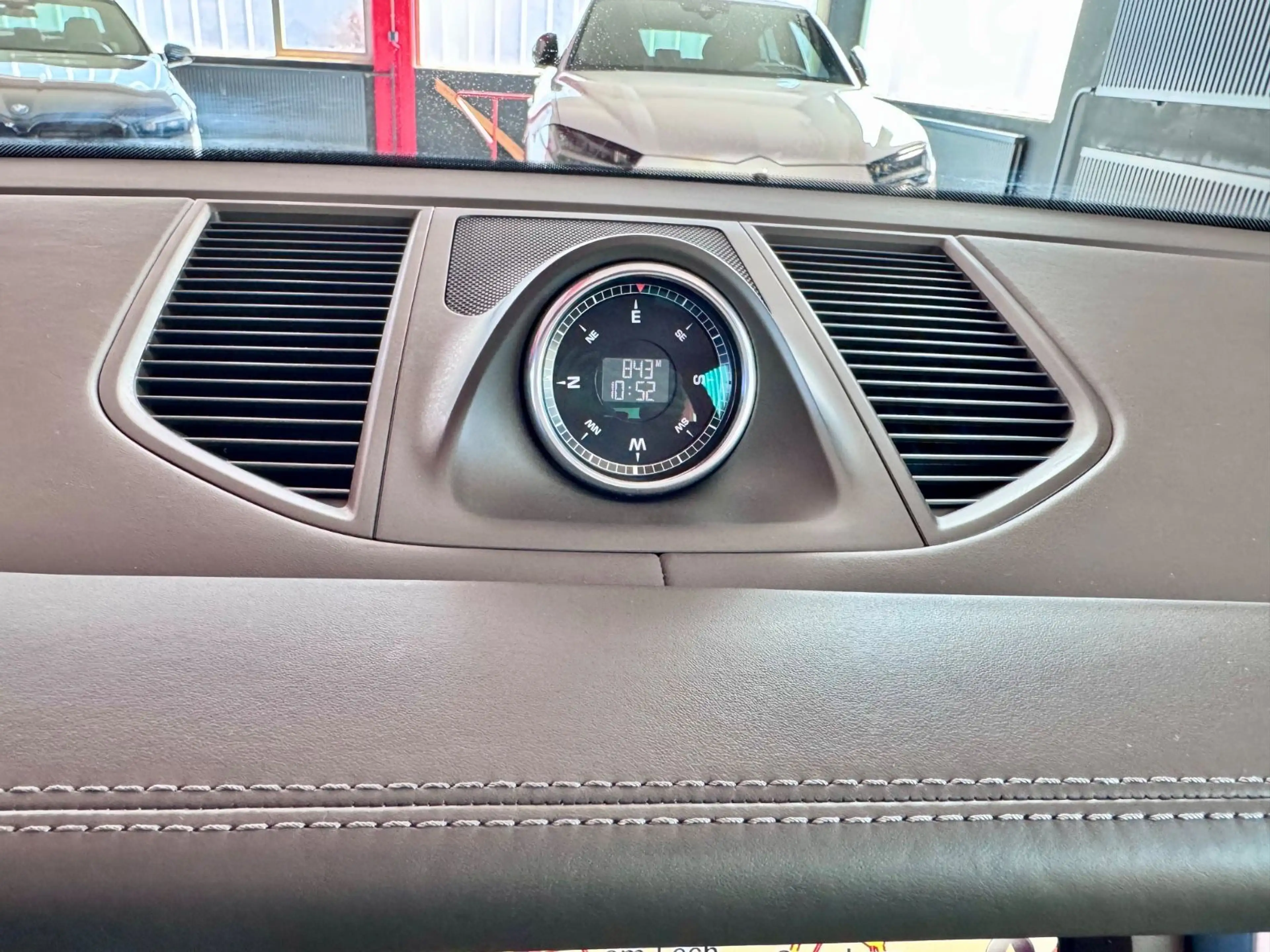 Porsche Macan S Diesel Pano Luft AHK Kamera Keyles Bose — photo 16