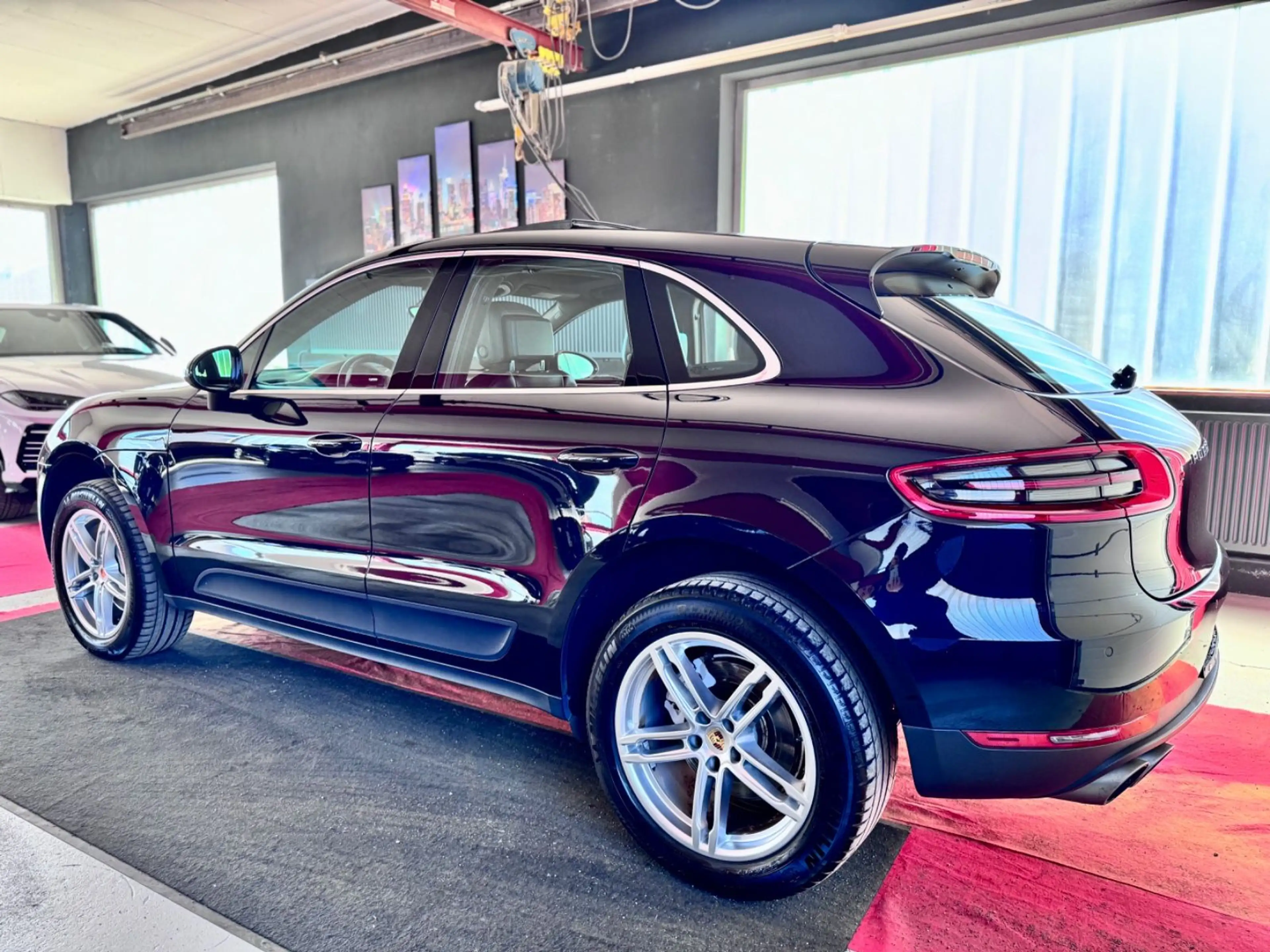 Porsche Macan S Diesel Pano Luft AHK Kamera Keyles Bose — photo 9